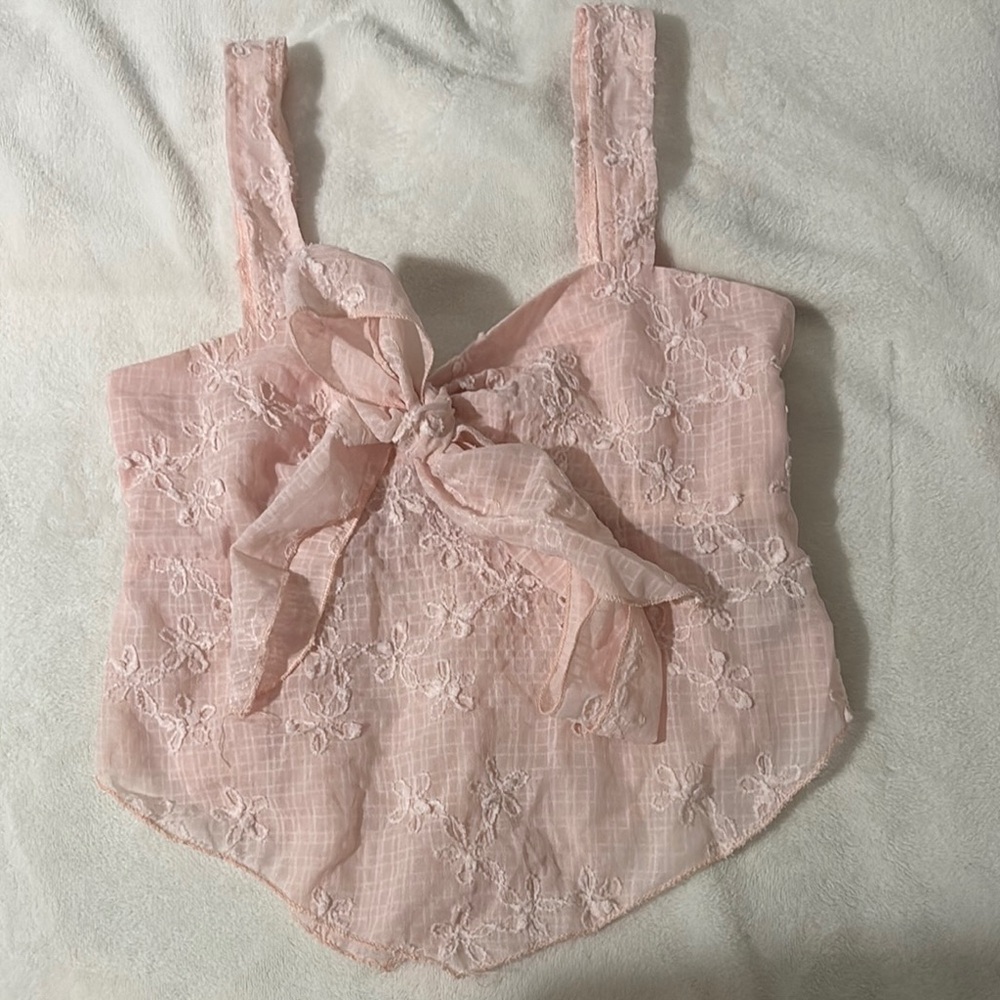Pink Lace Sleeveless Top with Bow